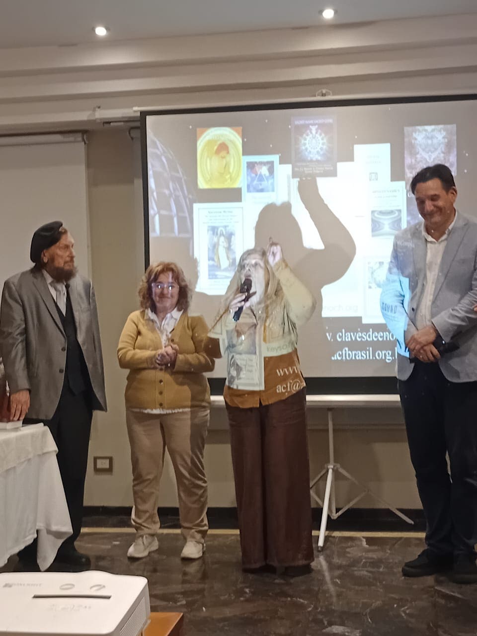 Dres. Hurtak en Rosario Argentina 2026